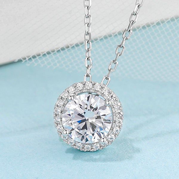 Round Cut Moissanite Necklace.